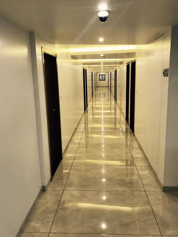 Hotel Comfort Bharuch Екстер'єр фото